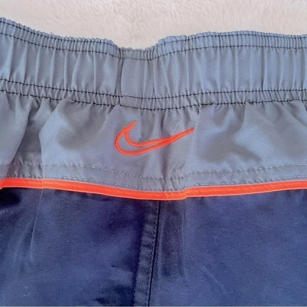 Nike men’s swim trunks size large